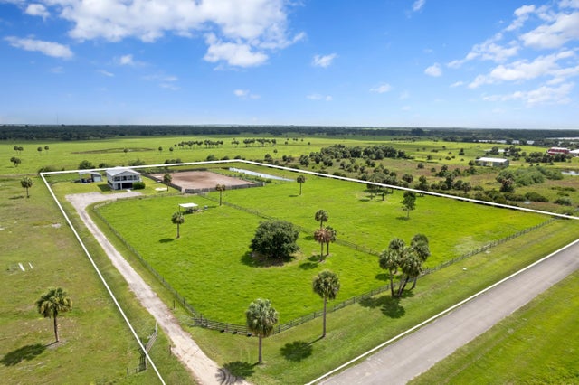 1 of 70 - 6536 Se 26th Trail, Okeechobee, FL