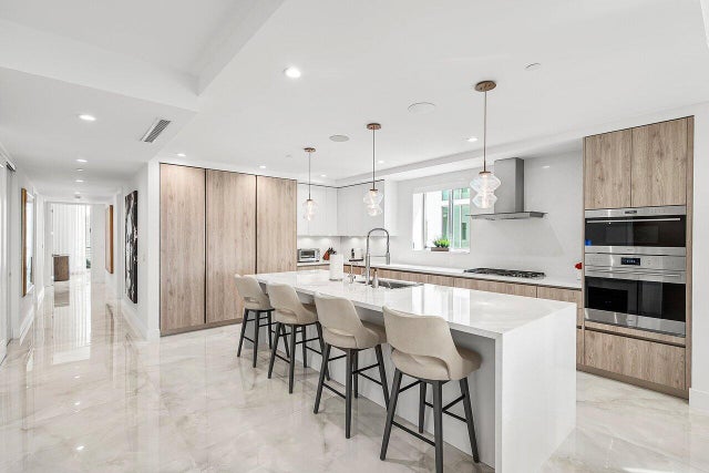 5 of 47 - 475 E Royal Palm Road #805, Boca Raton, FL