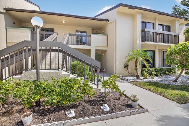 1 of 28 - 5055 Oak Hill Lane #222, Delray Beach, FL