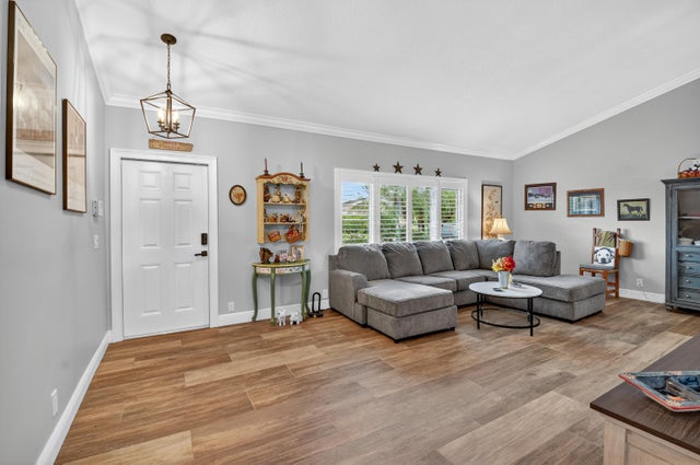 3 of 58 - 5143 Whitewood Way, Lake Worth, FL