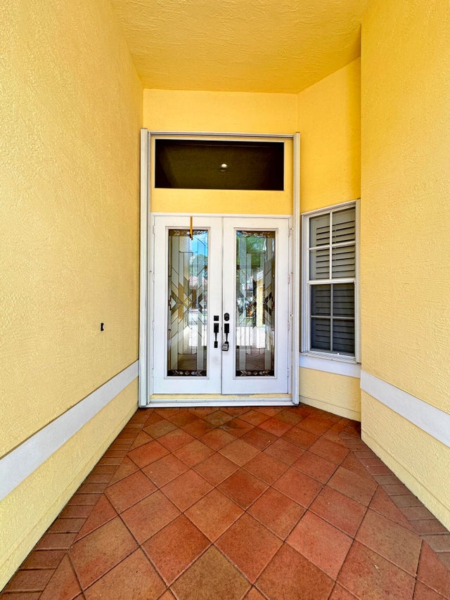 4 of 65 - 723 Sw Great Exuma Cove, Port Saint Lucie, FL