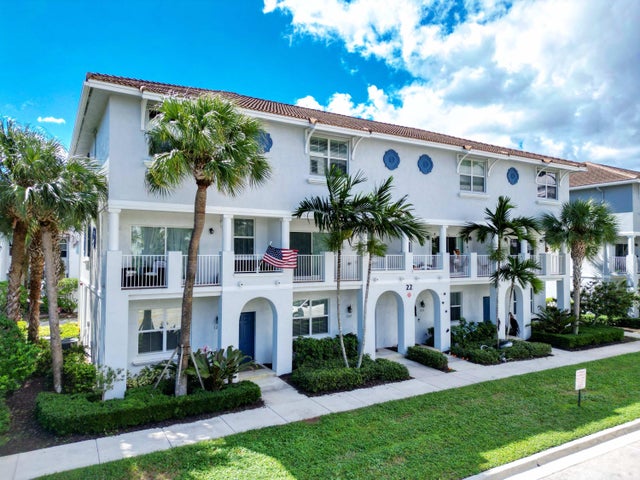 1 of 64 - 1247 Via De Fossi, Boynton Beach, FL