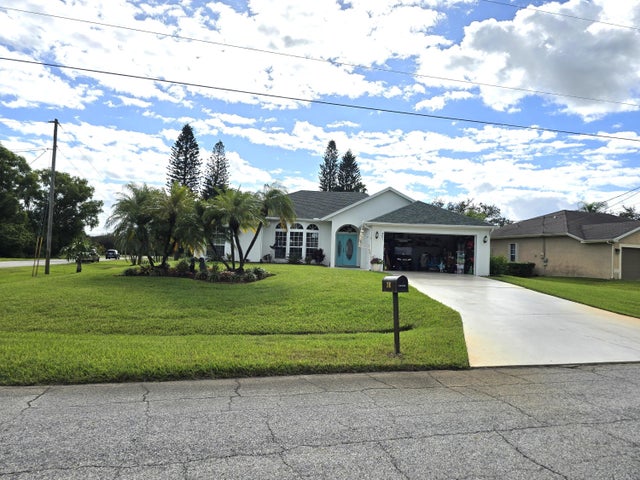 2 of 40 - 451 Se Cork Road, Port Saint Lucie, FL
