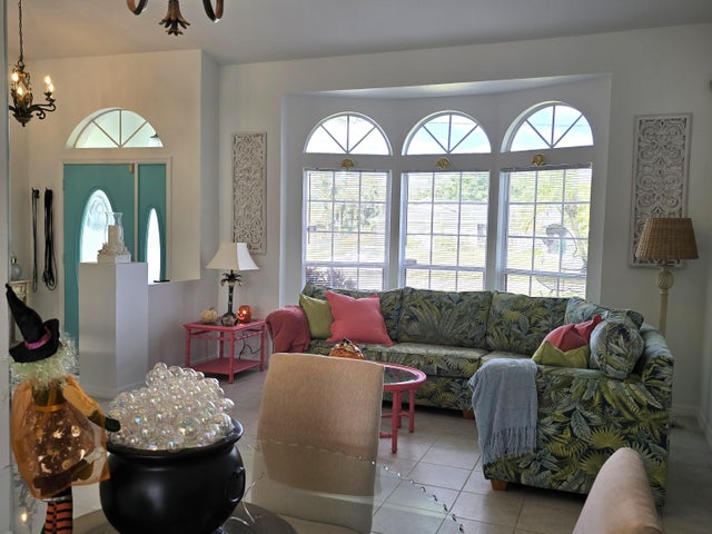 5 of 40 - 451 Se Cork Road, Port Saint Lucie, FL