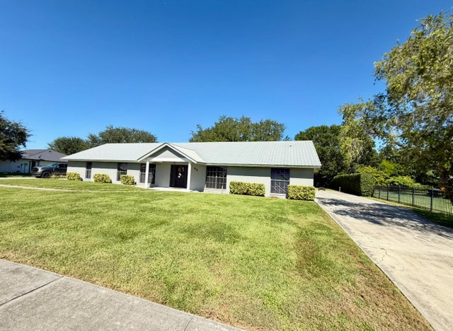 2 of 29 - 411 W Avenida Del Rio, Clewiston, FL