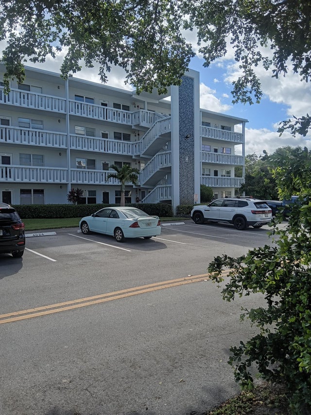 1 of 1 - 3022 Ventnor H Crescent #3022, Deerfield Beach, FL