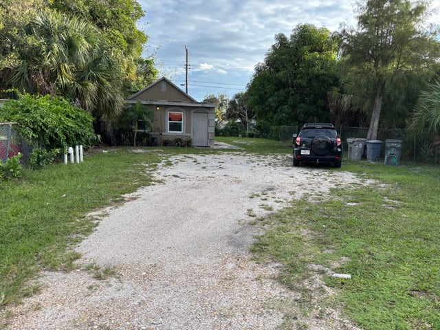 1 of 11 - 2848 Westgate Avenue, West Palm Beach, FL