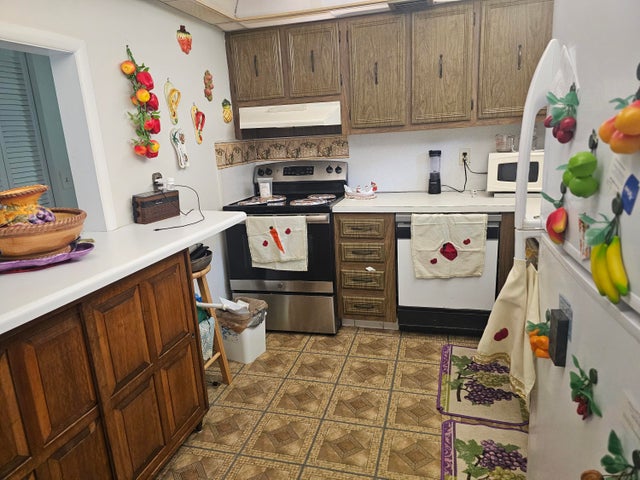 4 of 16 - 721 Lori Dr #105, Palm Springs, FL