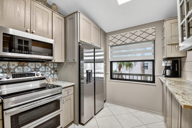 1 of 50 - 7578 Tahiti Lane #201, Lake Worth, FL