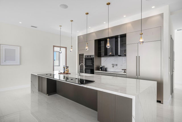 4 of 35 - 246 Ne 6th Avenue #ph, Delray Beach, FL