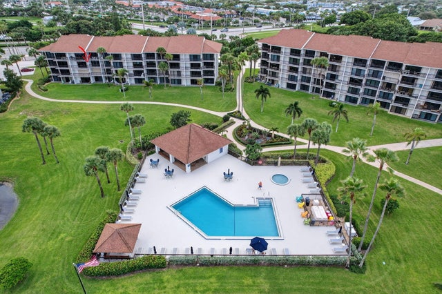 5 of 47 - 501 S Seas Drive #305, Jupiter, FL
