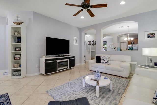 3 of 32 - 121 Seagrape Drive #102, Jupiter, FL