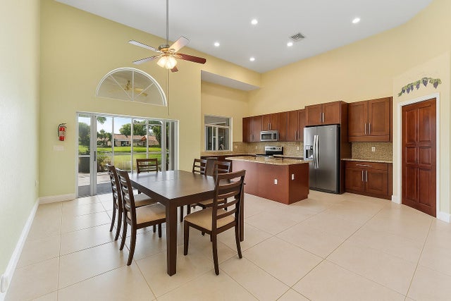 2 of 29 - 7793 Highlands Cir, Margate, FL