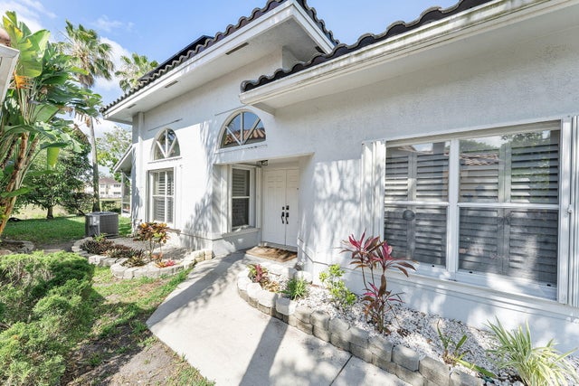4 of 29 - 7793 Highlands Cir, Margate, FL
