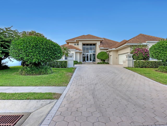 7207 Valencia Dr, Boca Raton