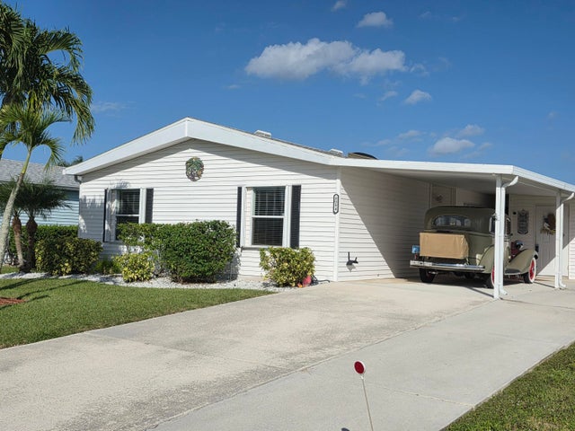 2 of 35 - 8394 Delphinium Court, Port Saint Lucie, FL