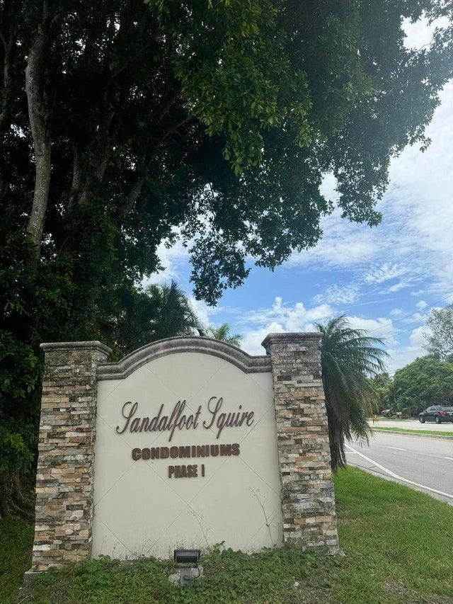 9272 Sw 3rd Street #411, Boca Raton