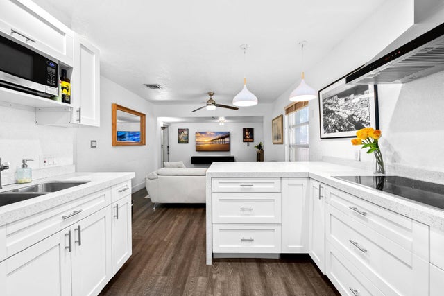 1 of 18 - 1140 Sw 9th Avenue, Fort Lauderdale, FL