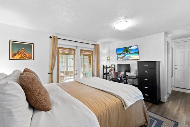 5 of 18 - 1140 Sw 9th Avenue, Fort Lauderdale, FL