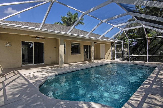 4 of 53 - 1522 Sw Medley Lane, Port Saint Lucie, FL