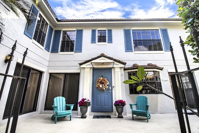 386 Prestwick Circle #3, Palm Beach Gardens