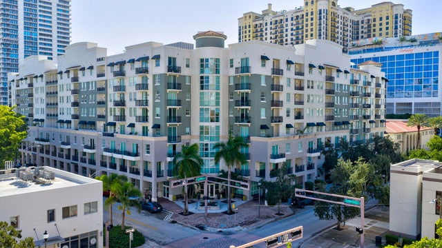 2 of 46 - 600 S Dixie Highway #811, West Palm Beach, FL