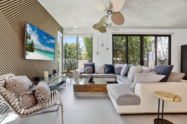 5 of 24 - 925 Ne 6th Street, Fort Lauderdale, FL