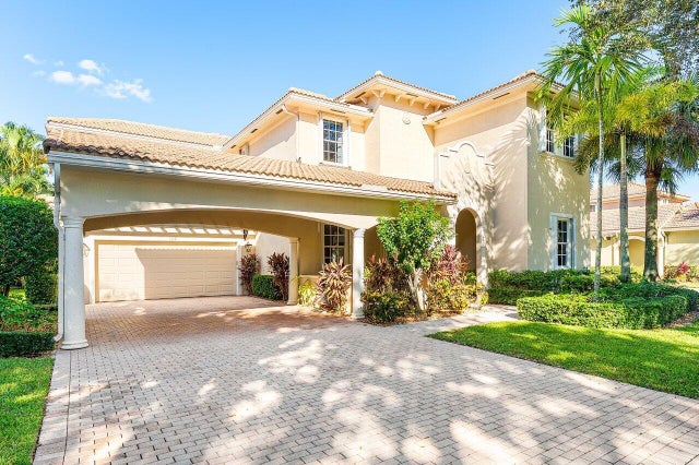 2 of 60 - 149 Via Catalunha, Jupiter, FL