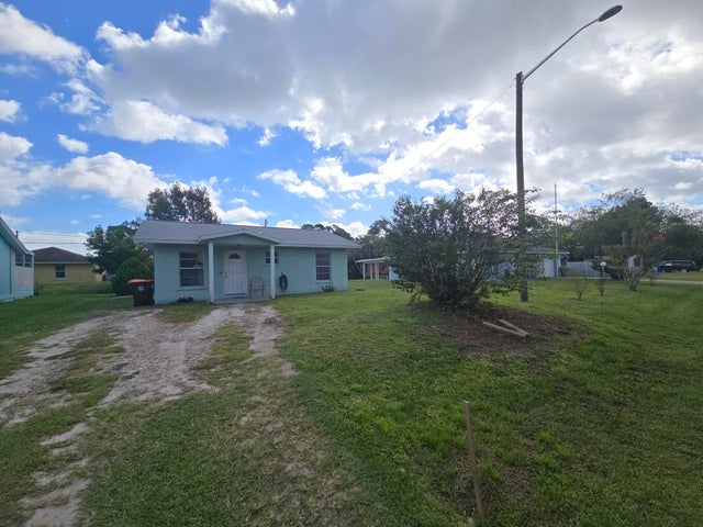 2 of 31 - 1346 23rd Avenue Sw, Vero Beach, FL
