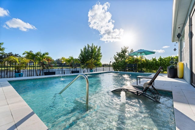 Photo of Listing #RX-11133737