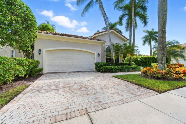 2 of 30 - 102 Andalusia Way, Palm Beach Gardens, FL