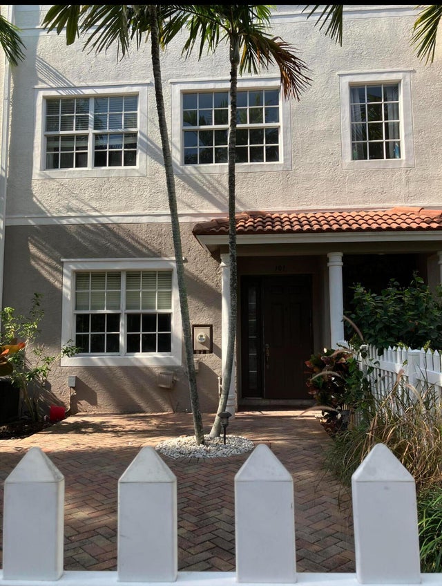 4 of 19 - 101 Ocean Cay Way, Hypoluxo, FL