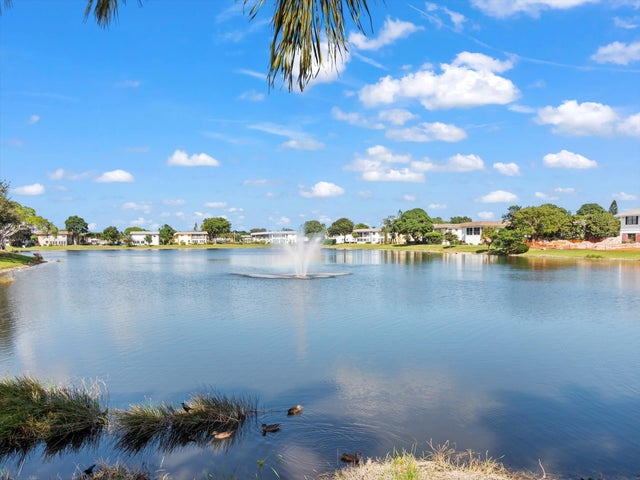 5 of 16 - 20 Sussex A, West Palm Beach, FL