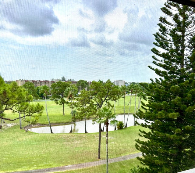 1 of 21 - 3810 E Via Poinciana #605, Lake Worth, FL
