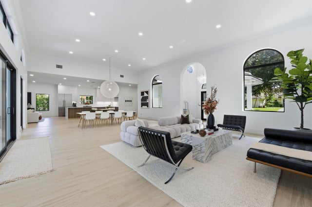 4 of 65 - 2557 Seminole Circle, West Palm Beach, FL