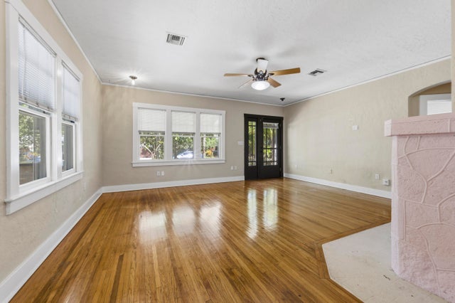 5 of 30 - 331 Princeton Drive, Lake Worth Beach, FL