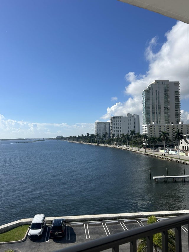 2 of 17 - 1200 S Flagler Drive #504, West Palm Beach, FL