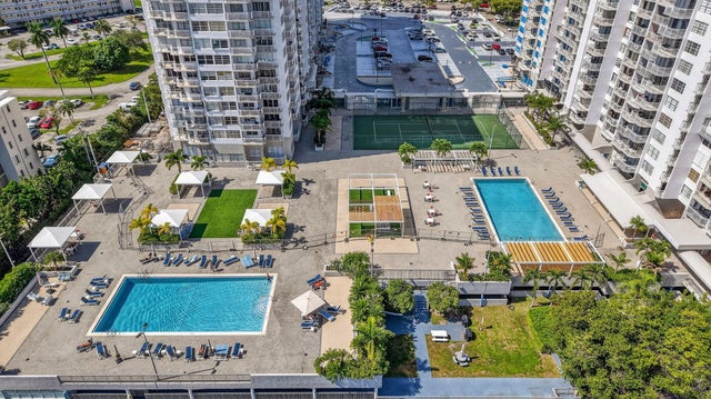 3 of 70 - 18051 Biscayne Boulevard #1104, Aventura, FL