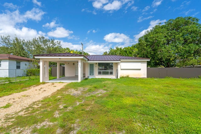 2 of 36 - 3301 Sw 20th Court, Fort Lauderdale, FL