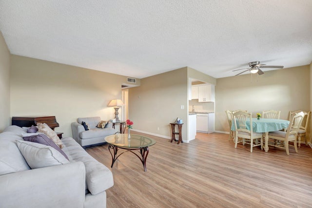 5 of 37 - 4026 Swansea B, Deerfield Beach, FL