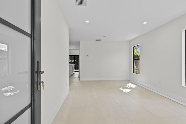 2 of 18 - 830 Franklin Road, West Palm Beach, FL