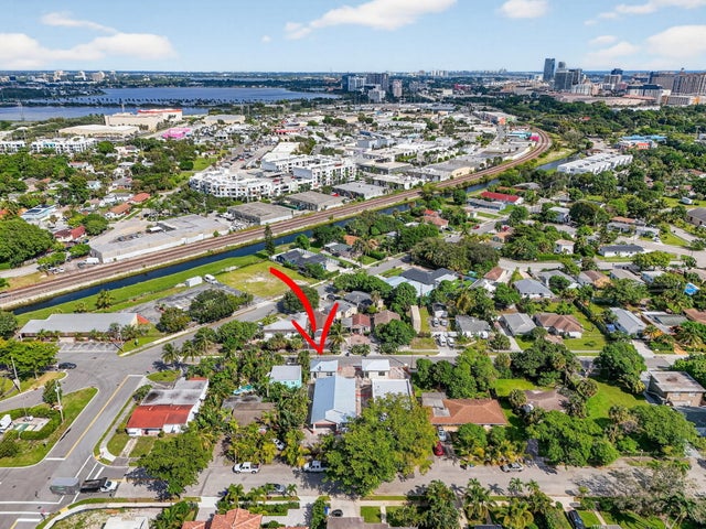 2 of 54 - 1017 Ardmore Road, West Palm Beach, FL