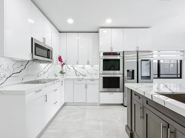 5 of 35 - 66 Nw 73rd Place, Miami, FL