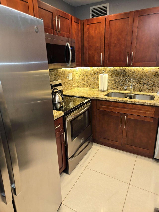 5 of 20 - N/A, West Palm Beach, FL