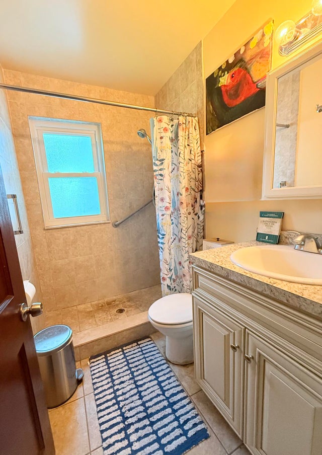 2 of 7 - 844 Bradley Street, West Palm Beach, FL