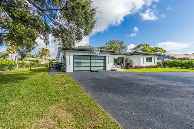 1 of 54 - 1049 W Palmetto Park Road S, Boca Raton, FL
