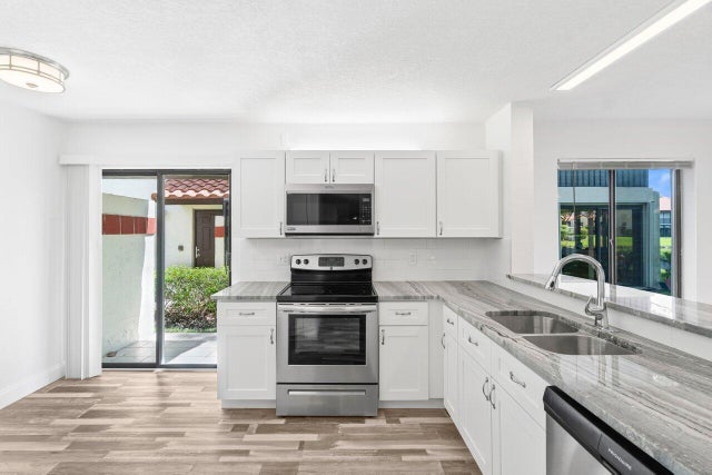 1 of 26 - 10679 Ocean Palm Way #101, Boynton Beach, FL
