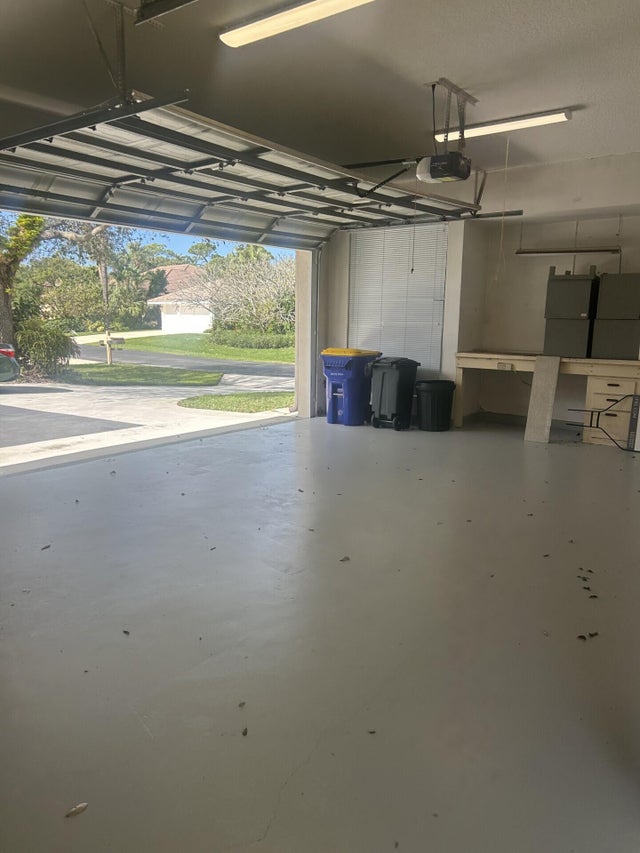 4 of 25 - 8309 Se Woodcrest Place, Hobe Sound, FL