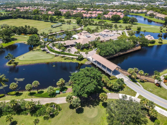 2 of 56 - 3322 Casseekey Island Road #302, Jupiter, FL