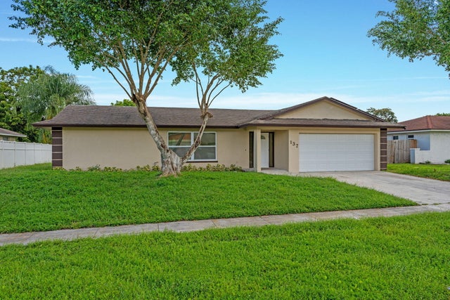 3 of 49 - 137 Alcazar Street, Royal Palm Beach, FL